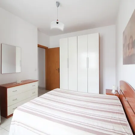 Apartment Kale Polis Trilo 1 *